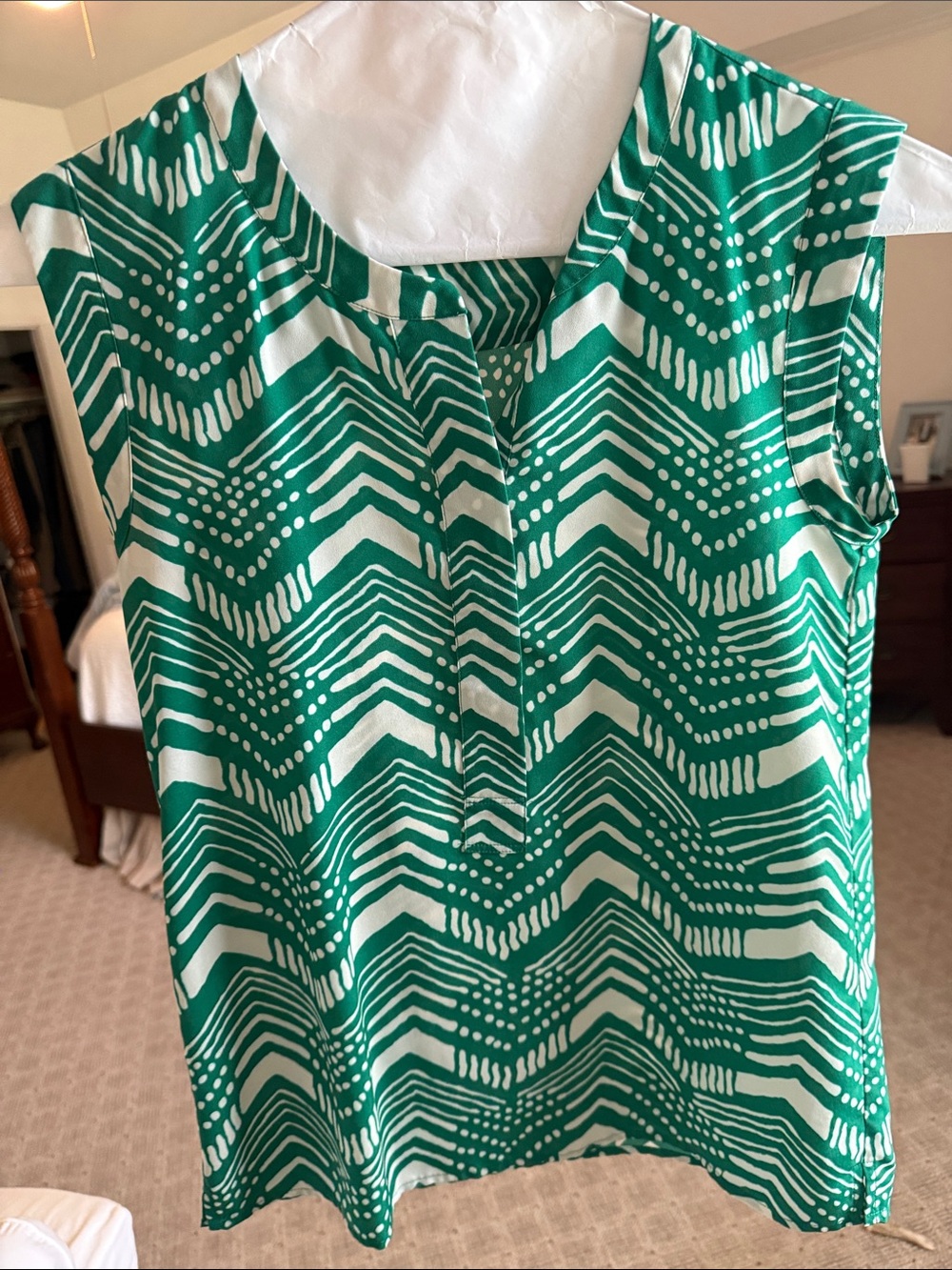 J. Crew Green & White Patterned Sleeveless Top